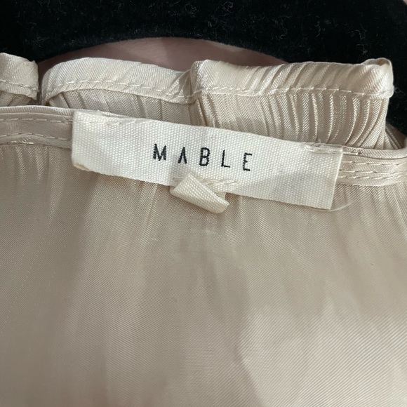 iridescent gold blouse - Picture 4 of 4